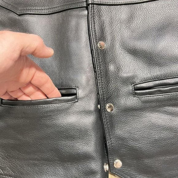 Men's Milwaukee Leather By Shaf, Black, Leather Snap Front Vest Size: Large - Picture 7 of 11